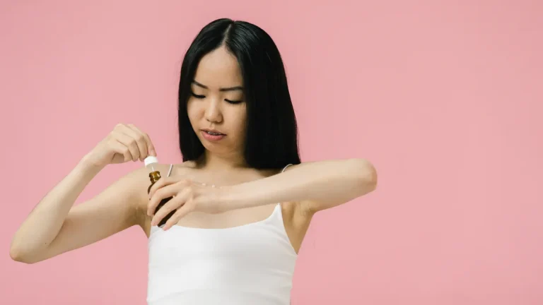 How to Switch to Natural Deodorant
